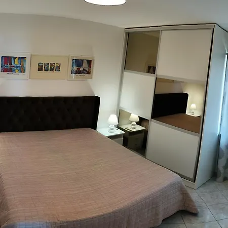 Beach * روغوزنيكا