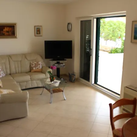 Beach * Rogoznica (Sibenik-Knin)