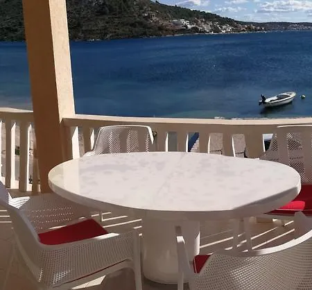 Beach Rogoznica * Rogoznica (Sibenik-Knin)