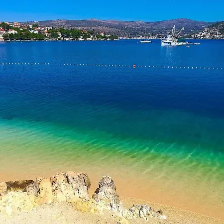 Beach Rogoznica Apartmán *